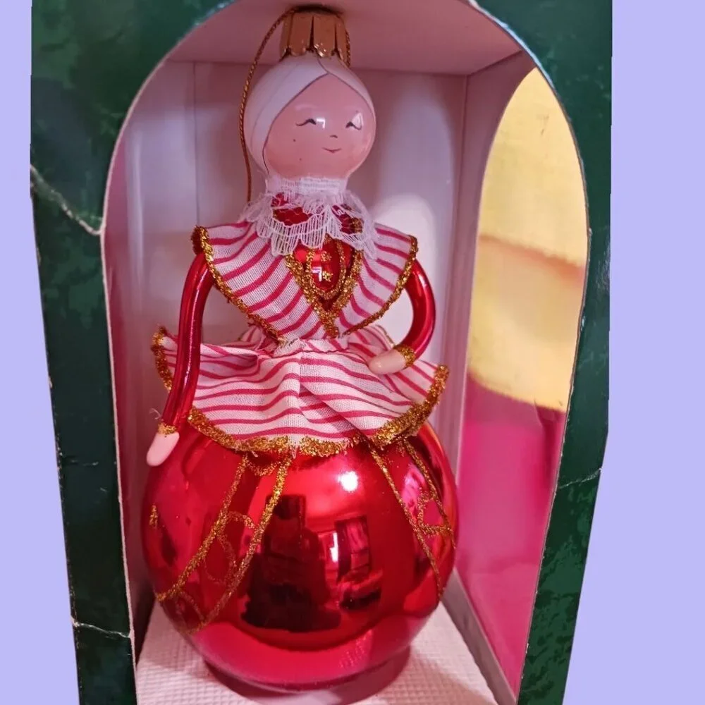 Trim A Home Vtg  European Mrs.Clause  Style Glass Ornament Red & White Doll 